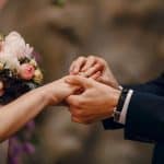 Ketahui Prosedur dan Syarat Nikah dengan WNA & Konsekuensi Hukumnya